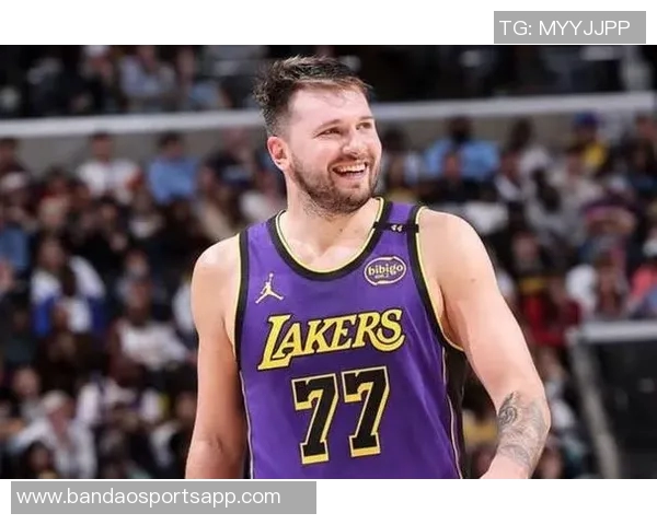 司机与东契奇首秀表现抢眼弗拉格能否超越两位新星的精彩数据