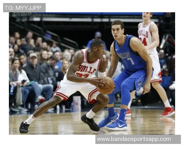 邓恩谈范甘迪防守体系强调沟通与执行的重要性