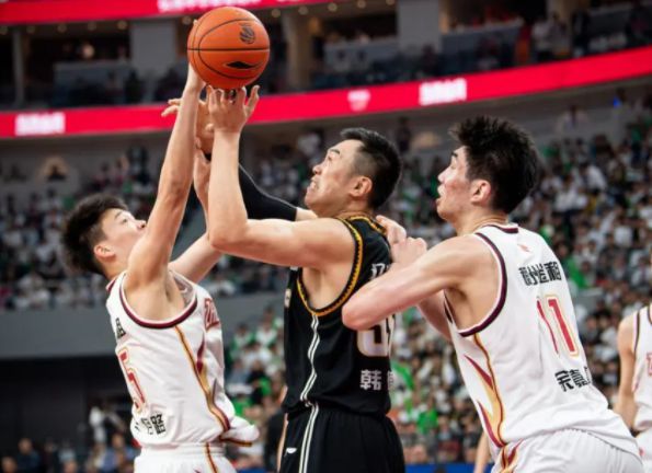 cba辽宁男篮球员吴前受伤，或将缺席下一轮比赛