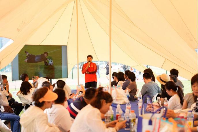 全明星周末山西汾酒举办品酒活动，引爆球迷热情